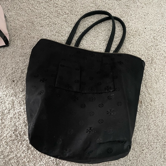 Tory Burch black bag - Picture 10 of 10